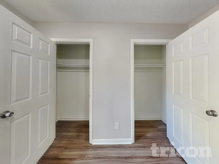 8701 Brookstead Dr — Photo 11