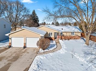 1632 W Cloverdale Dr, Appleton, WI 54914