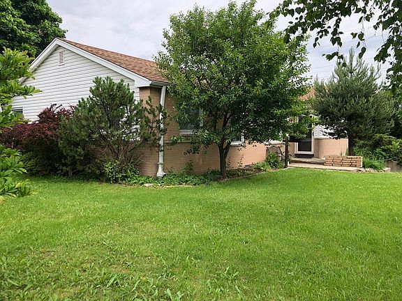 5th image of 880 Clarendon St