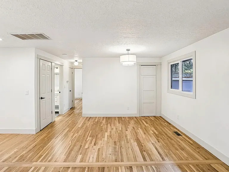 18655 SE Yamhill Cir — Photo 21