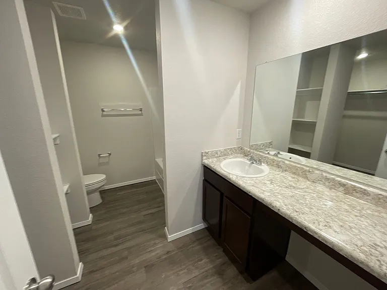 3070 Vail Ave — Photo 8