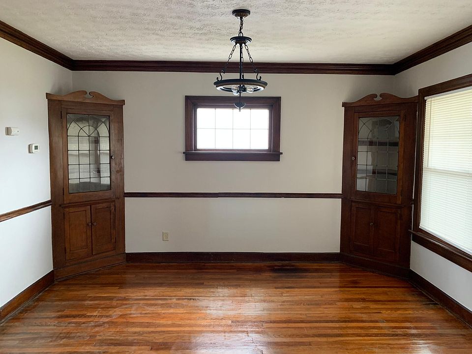 1st image of 4706 Albertly Ave