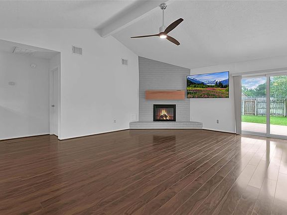 4th image of 22618 Smokey Hill Drive