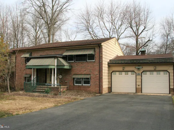 72 Lawrenceville Pennington Rd, Lawrence Township, NJ 08648