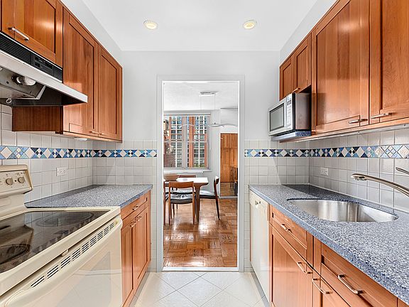 2nd image of 137 E 36th St #13/14F