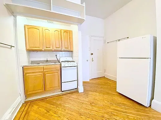 Rented by Manhattan Spaces | media 12