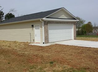 1003 Crown Landing Pkwy, McDonough, GA 30252