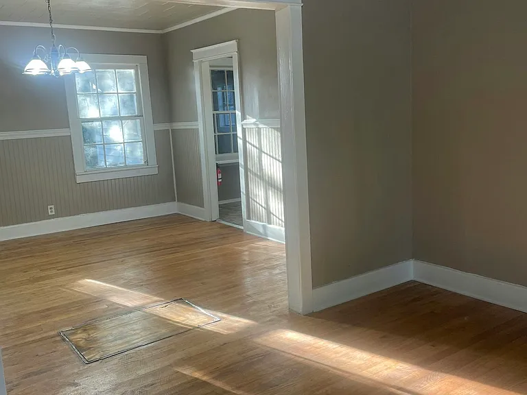 Living Room / Dining Room