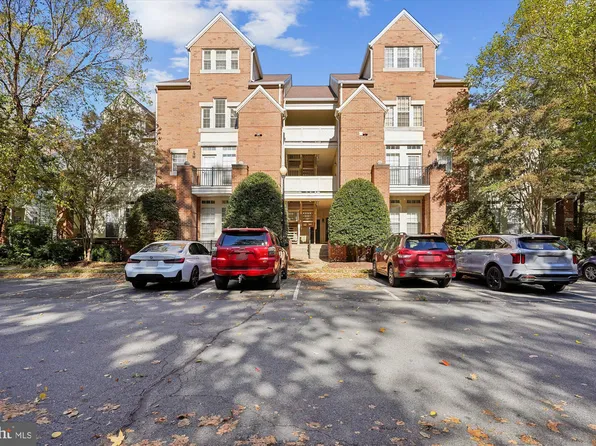 1314 Garden Wall Cir APT C, Reston, VA 20194