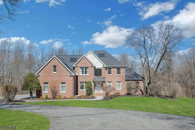 5 Noble Ct photo 1