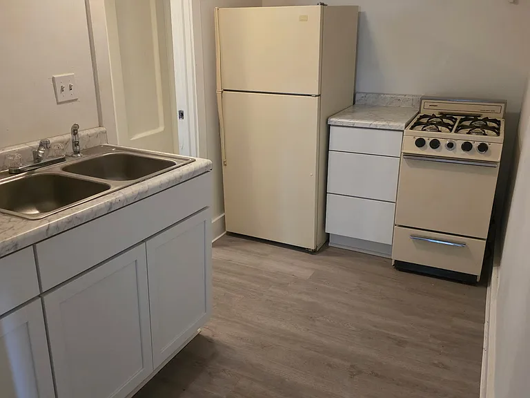 1208 Princeton Ave #B — Photo 11