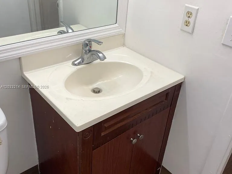 9761 W Heather Ln — Photo 22