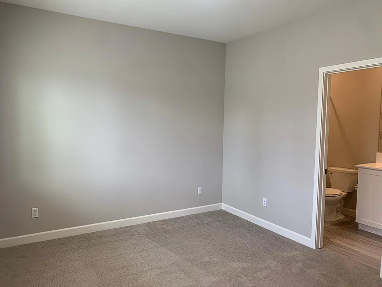 1577 Castillo Way #8 — Photo 20
