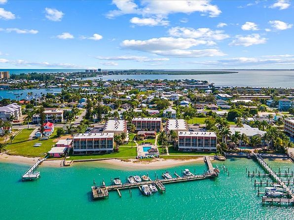 1300 Seaway Dr APT B-10