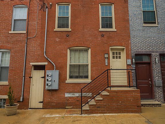 3617 Brandywine St building facade