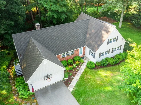 3 Magnolia Dr, Acton, MA 01720