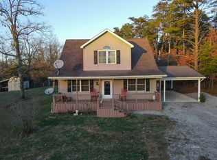 869 Starcher Rd, Gallipolis, OH 45631