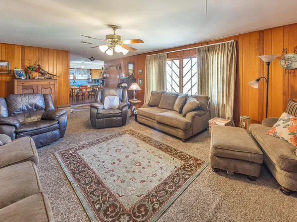 1223 Main Ave, Ralls, TX 79357