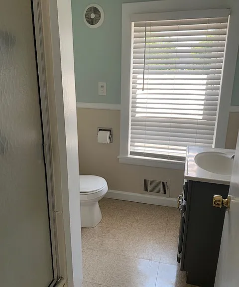 69 E Transit St — Photo 18