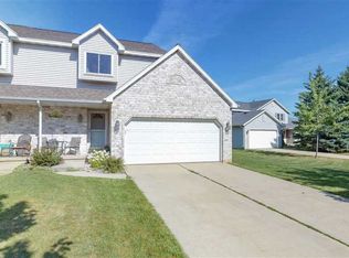 1256 N Franco Ct, De Pere, WI 54115