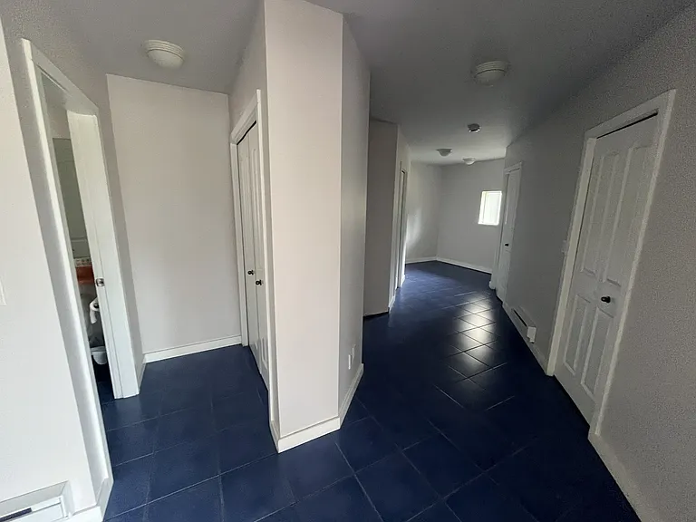 19506 3a Ave — Photo 16