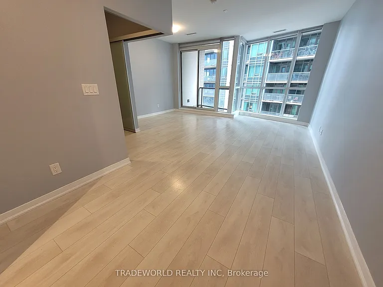 51 E Liberty St #406 — Photo 12