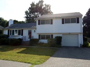 99 Noanett Rd, Needham, MA 02494