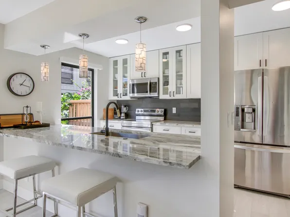 512 Brackenwood Pl, Palm Beach Gardens, FL 33418