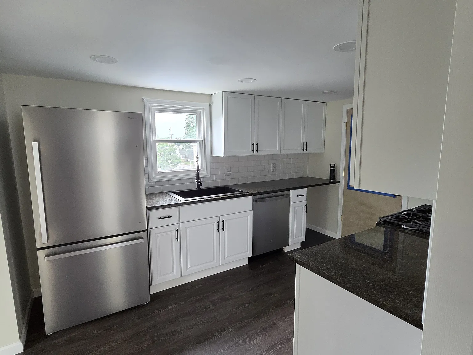 2 bed, 800 sqft, $1,400 — Photo 1