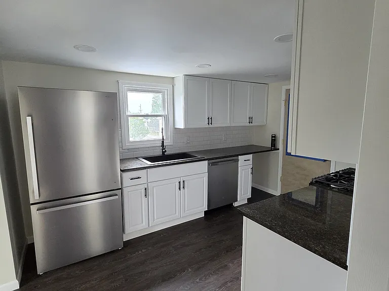 46 Hoag Ave #3 — Photo 1