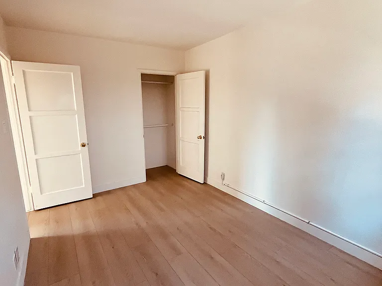 4415 Woodman Ave #4415 — Photo 20