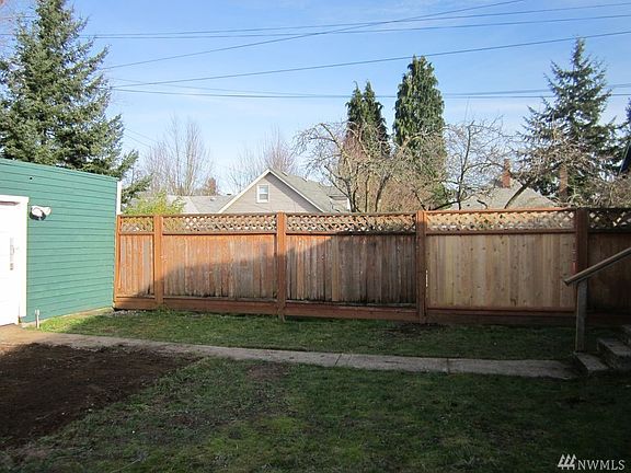4th image of 1011 S 41st St
