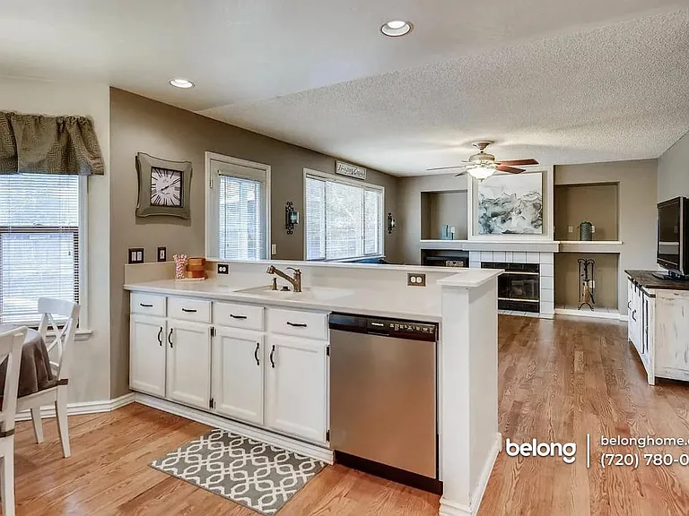 10328 Stoneflower Dr — Photo 18