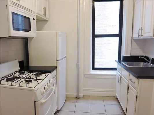 Rented by City & Suburban | media 25