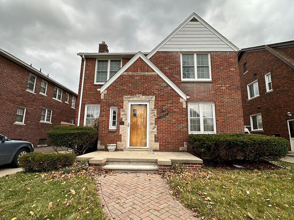 1st image of 7637 Pinehurst St