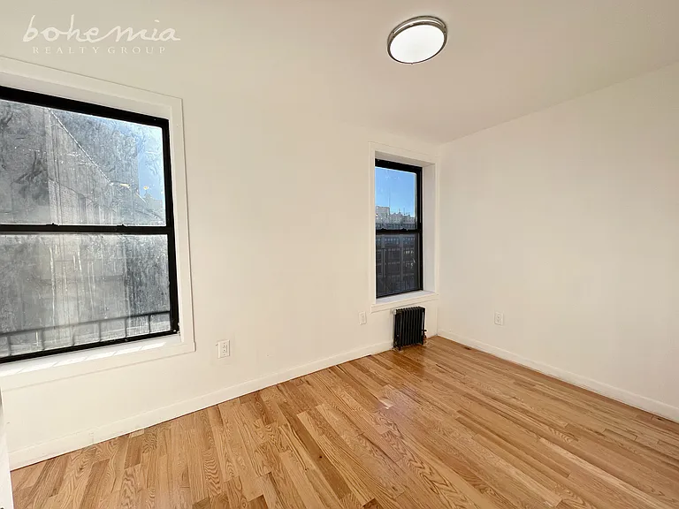 522 W 134th St #33 — Photo 4