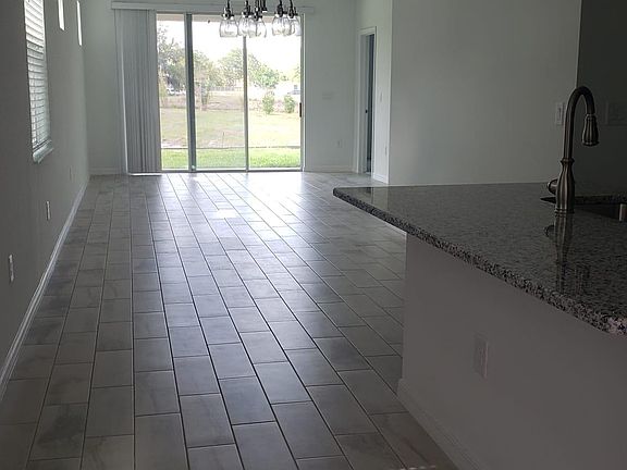 5th image of 6709 Great Bear Dr