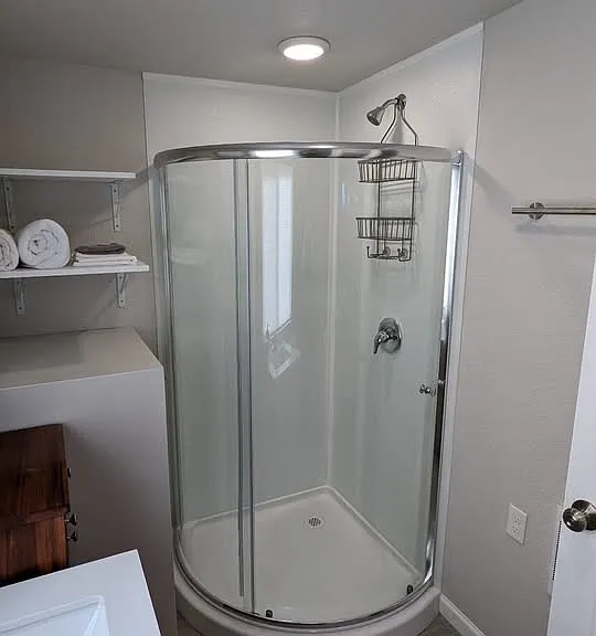 13996 Raymond Dr — Photo 4