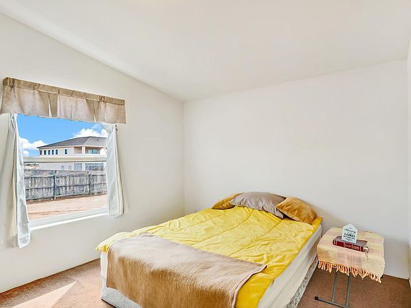 5th image of 12100 Paseo Del Norte NE