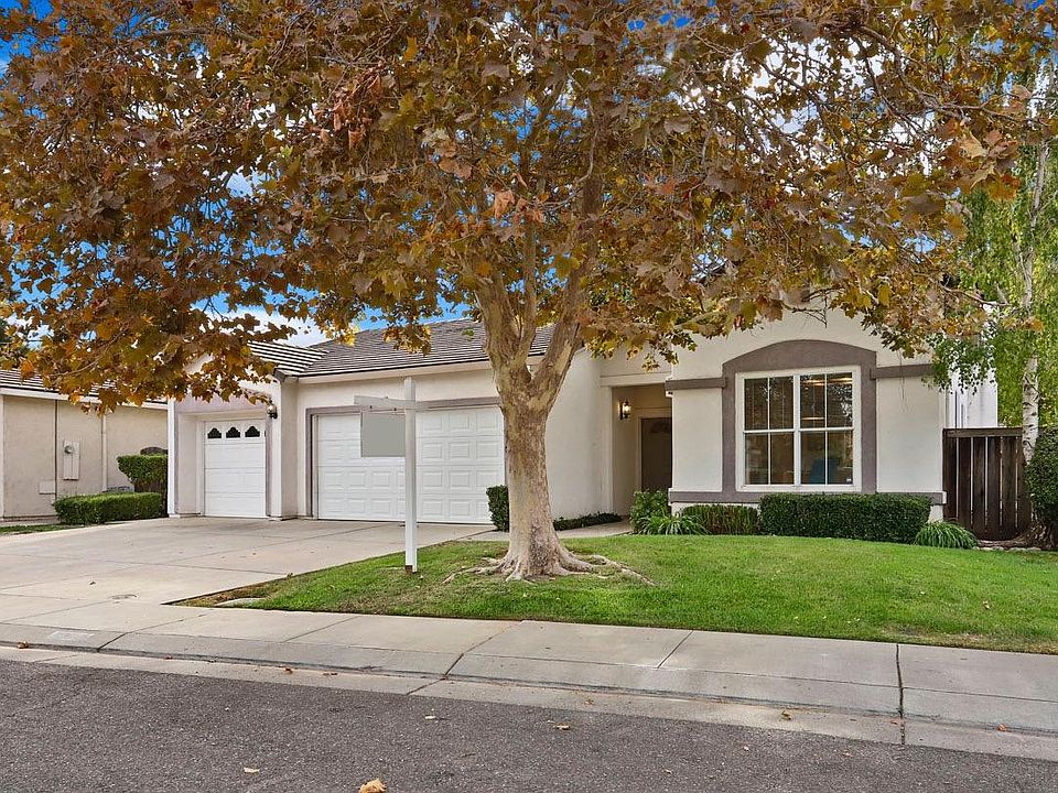 1st image of 10005 River View Cir