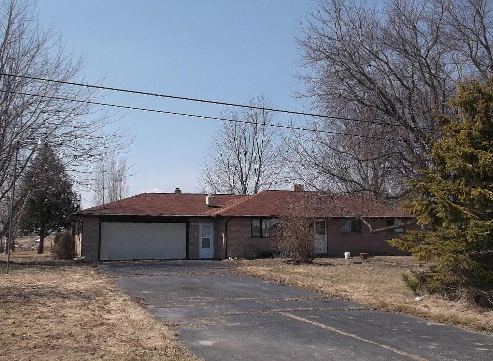 2883 N Mackinaw Rd, Pinconning, MI 48650 Zillow