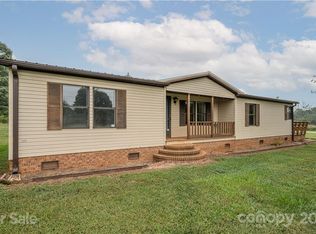 6972 Startown Rd, Maiden, NC 28650