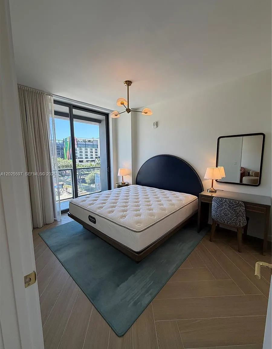Nomad Residences — Photo 4