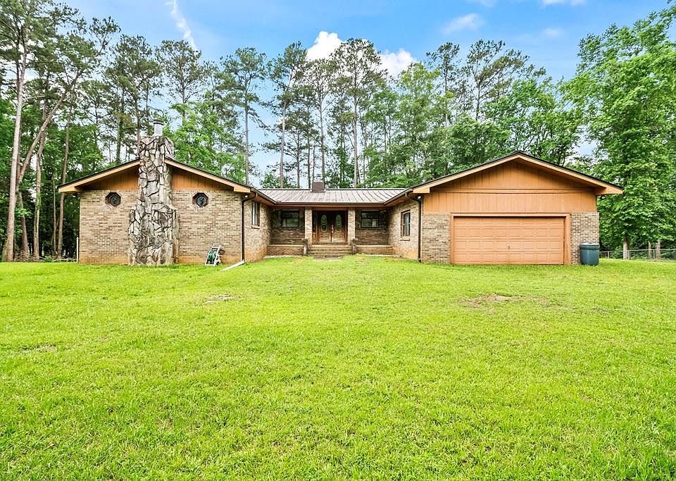 1st image of 169 White Rd