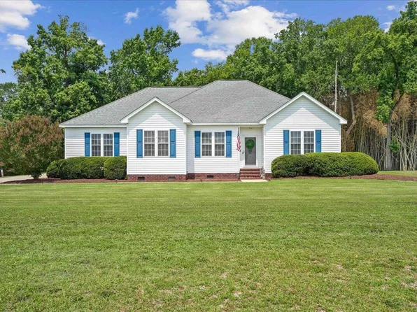 205 Millbrook Village Dr, Goldsboro, NC 27530