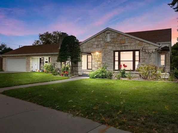 3911 North 56th STREET, Milwaukee, WI 53216