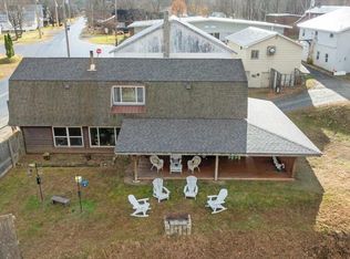 6 Bridge St, Phillips, ME 04966