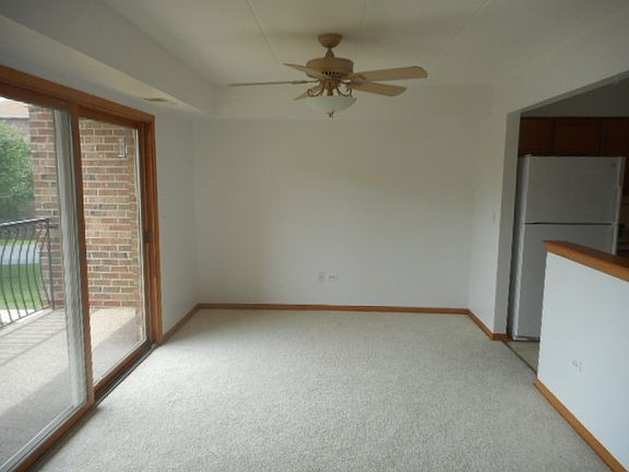 4th image of 8204 W 111th St Unit 2B