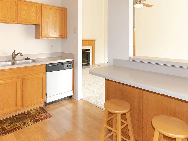 7505 Calderon Ct #J — Photo 11