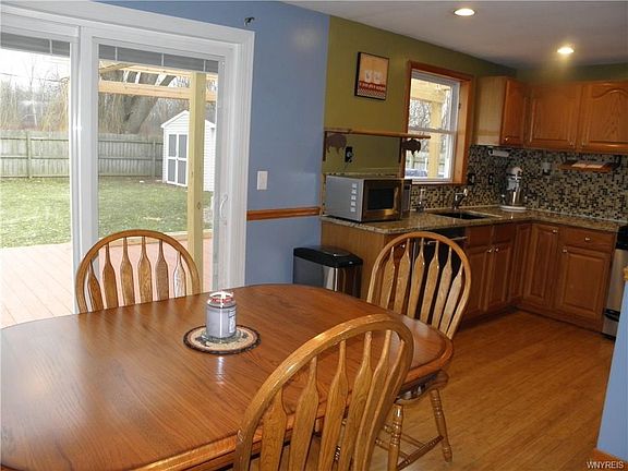 5th image of 4013 Essex Pl